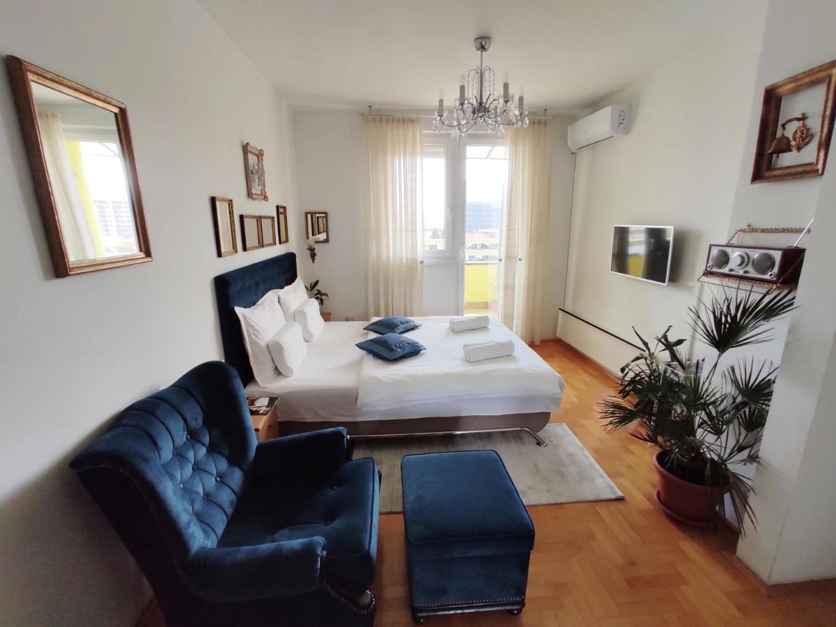 Apartment Crystal Banja Luka Bagian luar foto